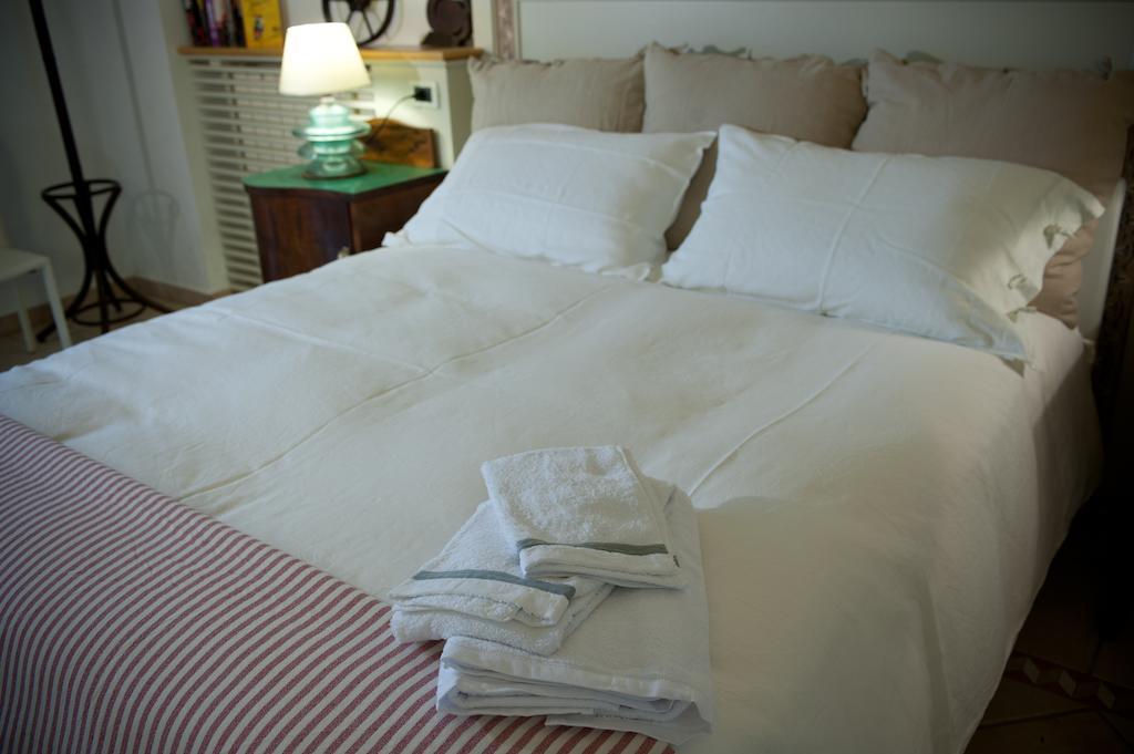 Casa D'Artista Suite & Garden Lecce Phòng bức ảnh